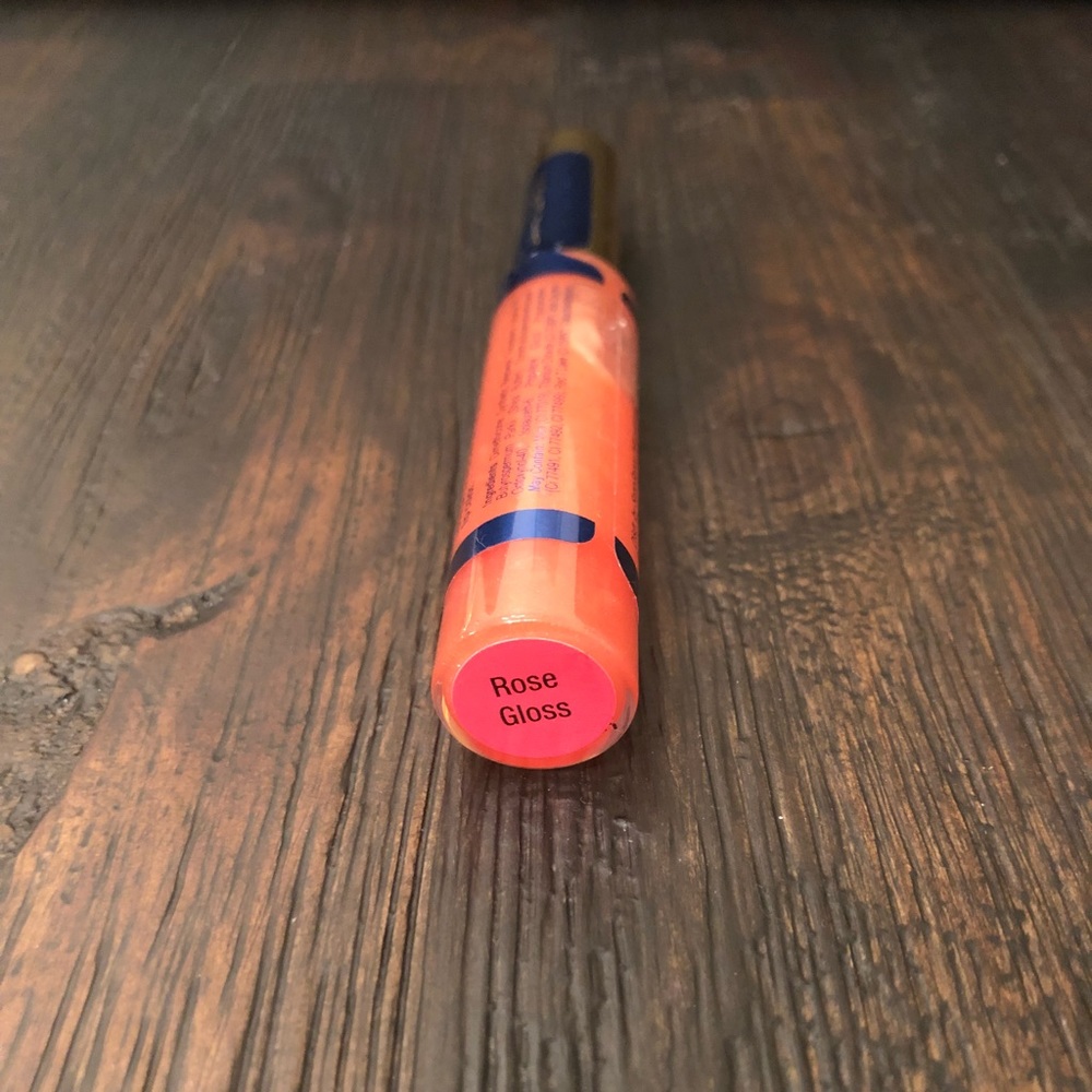 🌹🌹BACK IN STOCK 🌹🌹Rose Gloss Lipsense